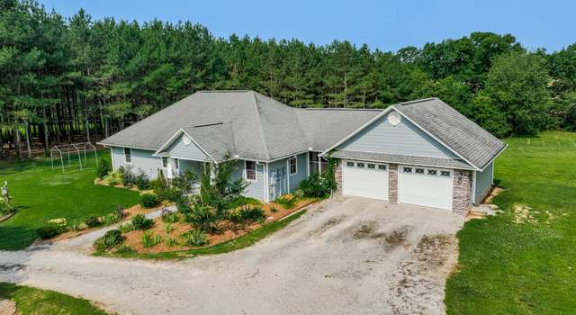 Photo of 191 Buford Moore Ln, Iron City, TN 38463