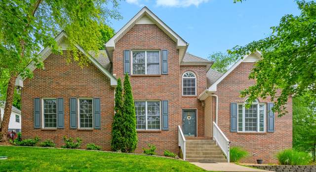 Photo of 946 Glenraven Dr, Clarksville, TN 37043