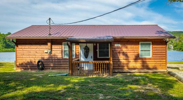 Photo of 1360 Peggy Ln, Tunnel Hill, GA 30755