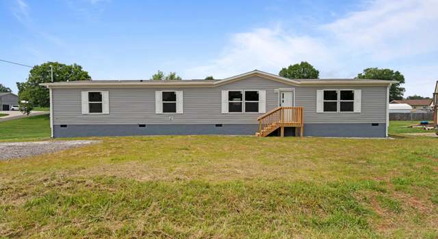 Photo of 2816 Shiloh Cir, Strawberry Plains, TN 37871