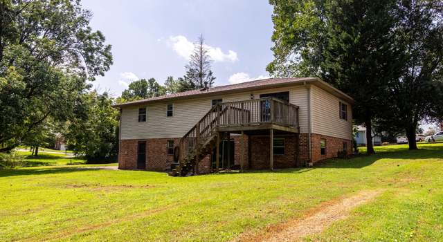 Photo of 124 Swanee Dr, Maryville, TN 37804