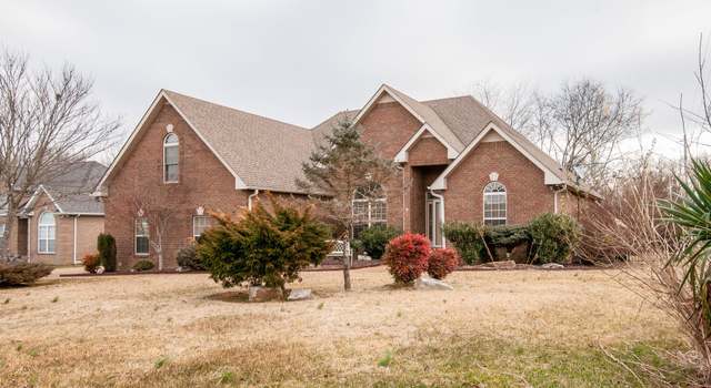 Photo of 2001 Graceland Way, Greenbrier, TN 37073