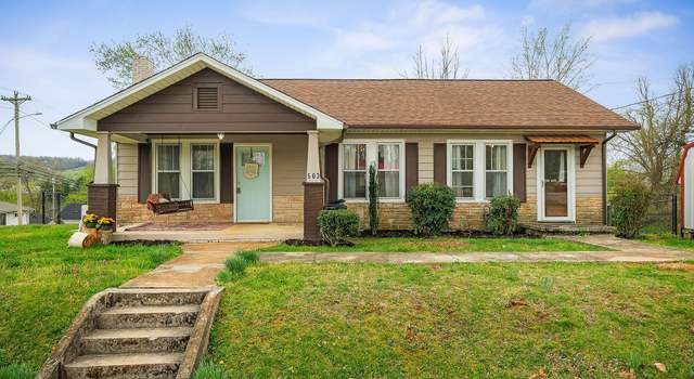 Photo of 503 W 3rd St, Livingston, TN 38570