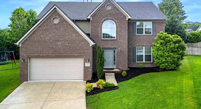 Photo of 12888 Lily Pond Ln, Knoxville, TN 37922