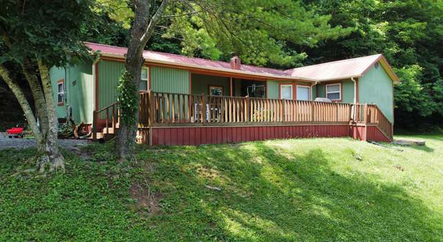 Photo of 237 Coys Cove Ln, Gainesboro, TN 38562