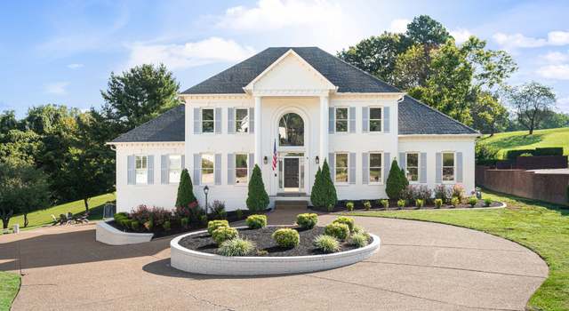 Property at 9479 Chesapeake Dr, Brentwood, TN 37027, 4 beds, 4 baths