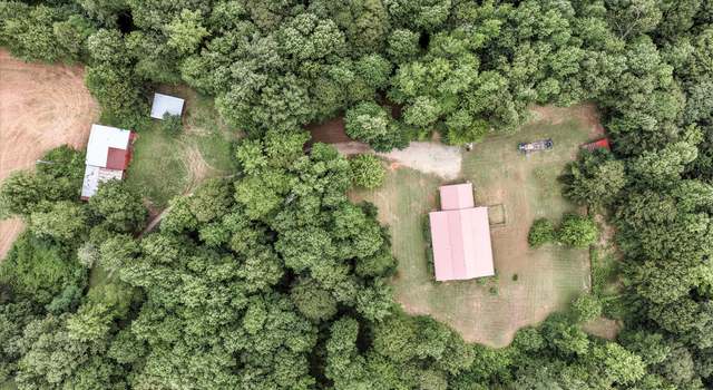 Photo of 221 Cedar Grove Ln, Jamestown, TN 38556