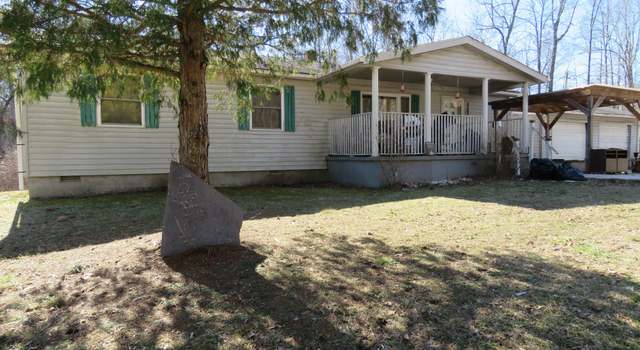 Photo of 135 Frank Tinch Rd, Jamestown, TN 38556