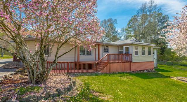 Photo of 334 Bonavista Ln, Tunnel Hill, GA 30755
