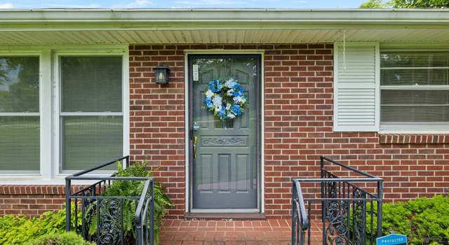 Photo of 811 Fairoaks Dr, Madison, TN 37115