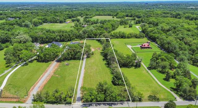 Photo of 1879 Neelys Bend Rd, Madison, TN 37115