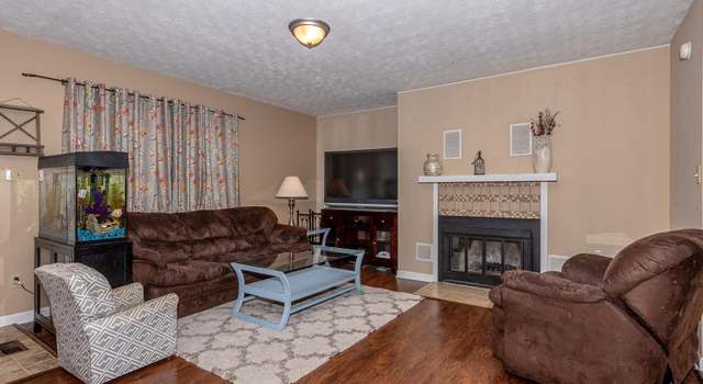 Photo of 924 Michelle Dr, Friendsville, TN 37737