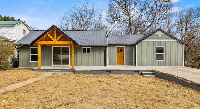 Photo of 1316 Roosevelt Rd, Knoxville, TN 37914
