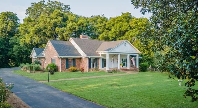 Photo of 604 Washington Ave, Mount Pleasant, TN 38474