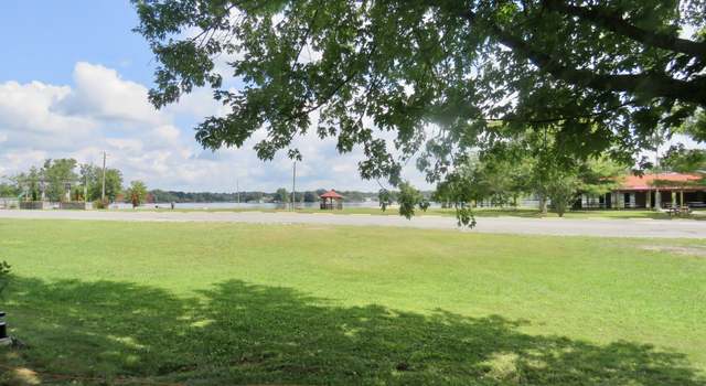 Photo of 131 Commanche Trl, Crossville, TN 38572