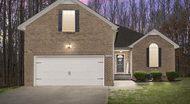 Photo of 332 Woodtrace Dr, Clarksville, TN 37042
