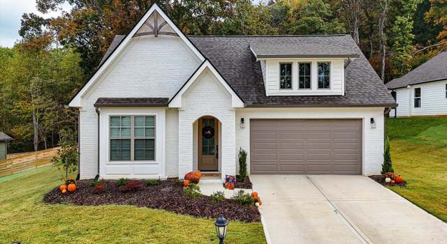 Photo of 6360 Satjanon Dr, Ooltewah, TN 37363