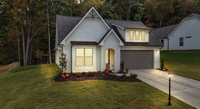 Photo of 6360 Satjanon Dr, Ooltewah, TN 37363