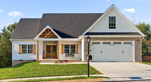Photo of 5736 Caney Ridge Cir, Ooltewah, TN 37363