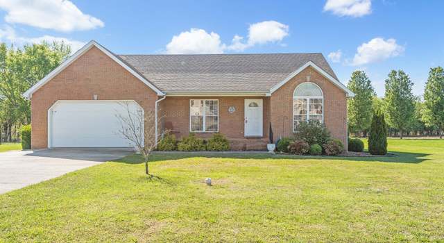 Photo of 225 Lakeview Dr, Decherd, TN 37324