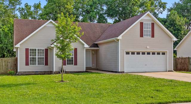 Photo of 4045 New Grange Cir, Clarksville, TN 37040