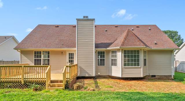 Photo of 4045 New Grange Cir, Clarksville, TN 37040