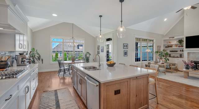 Photo of 1009 Alpaca Dr, Spring Hill, TN 37174