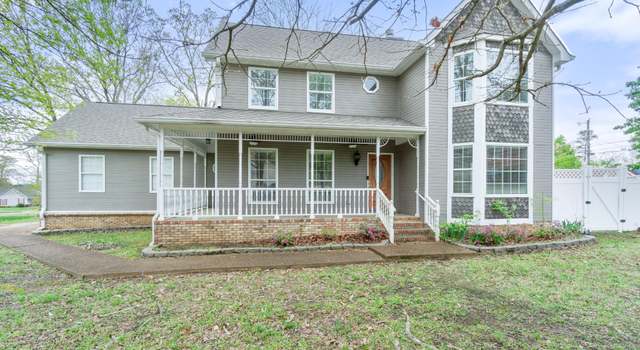 Photo of 8517 Creek Stone Dr, Chattanooga, TN 37421