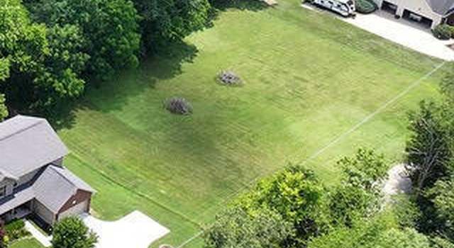 Photo of 7420 Twin Creek Rd, Knoxville, TN 37920
