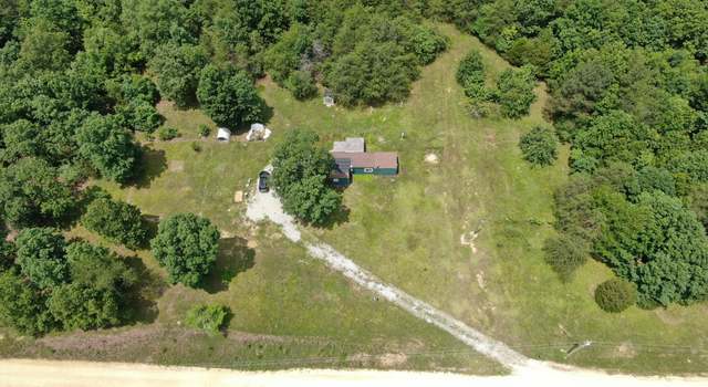 Photo of 174 Campbell Ln, Iron City, TN 38463