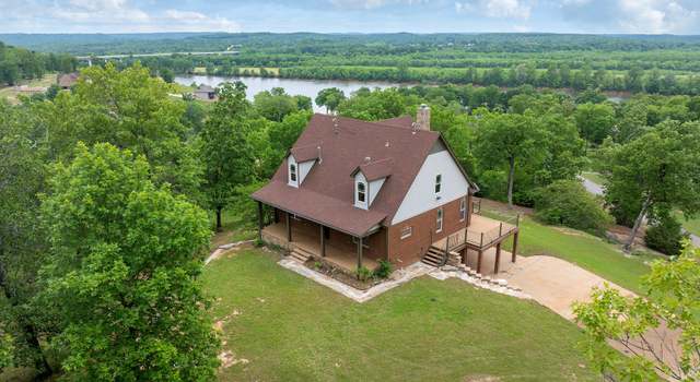 Photo of 851 Rivers Edge Dr, Bath Springs, TN 38311