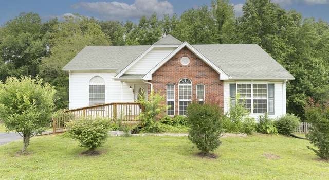 Photo of 1036 Woodbrier Ln, Greenbrier, TN 37073
