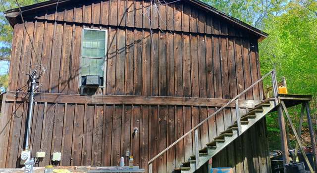 Photo of 2790 Deer Creek Rd, Linden, TN 37096