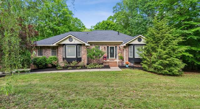 Photo of 1001 Red Oak Dr, Greenbrier, TN 37073
