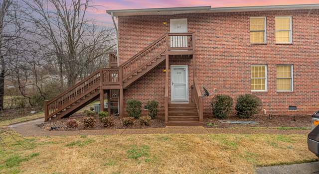 Photo of 206 Brooke Castle Dr, Hermitage, TN 37076