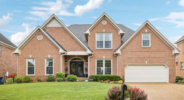 Photo of 512 Forrest Park Cir, Franklin, TN 37064