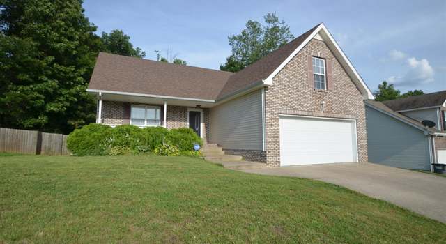 Photo of 1557 Cedar Springs Cir, Clarksville, TN 37042