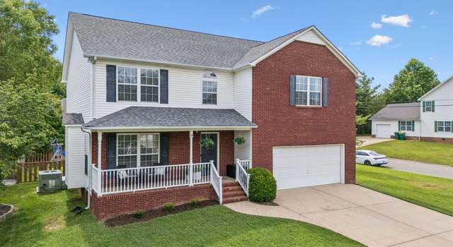 Photo of 1233 Baker Creek Dr, Spring Hill, TN 37174