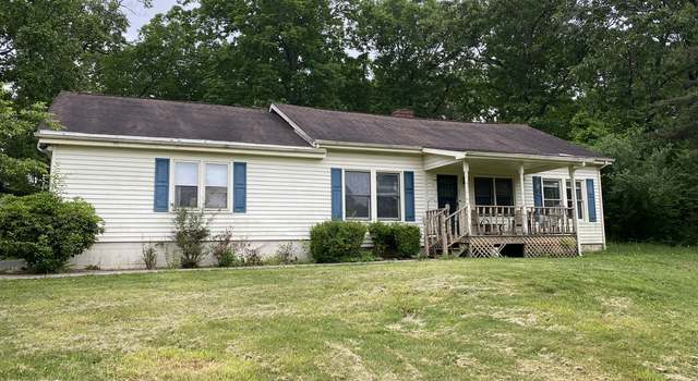 Photo of 221 Old Mail Rd, Crossville, TN 38555