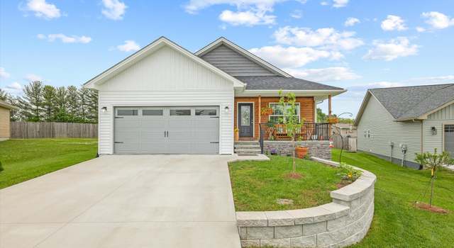 Photo of 60 Sky View Meadow Dr, Crossville, TN 38555