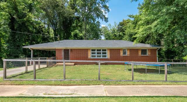 Photo of 29525 Broad St, Hollow Rock, TN 38342