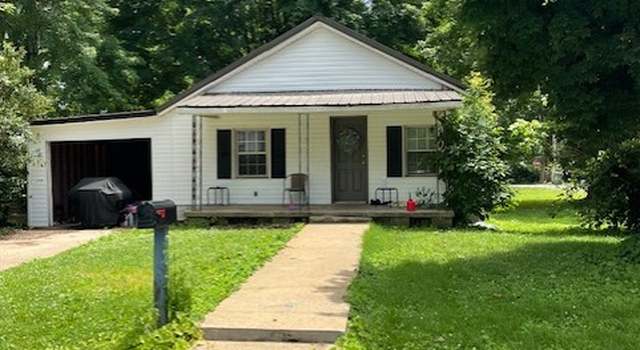 Photo of 419 Palmer St, Lawrenceburg, TN 38464