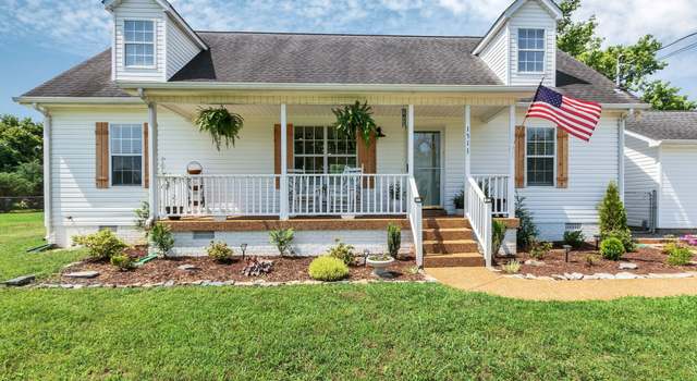 Photo of 1511 Bridle Ln, Chapel Hill, TN 37034