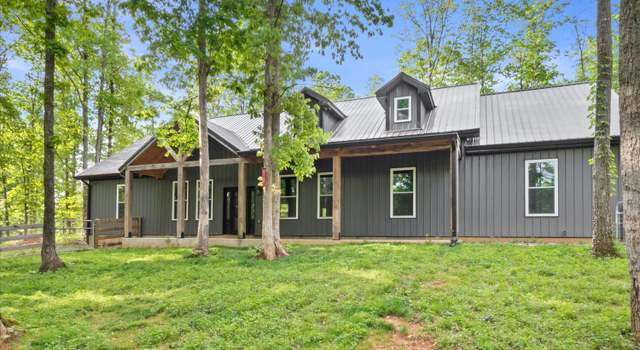 Photo of 8360 Pinewood Rd, Lyles, TN 37098