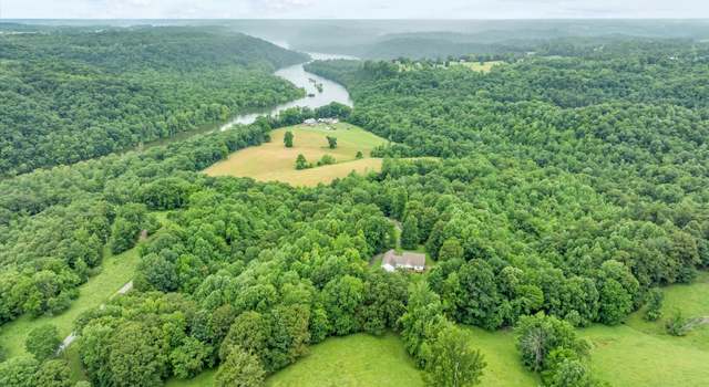 Photo of 5546 Old Kentucky Rd, Byrdstown, TN 38549