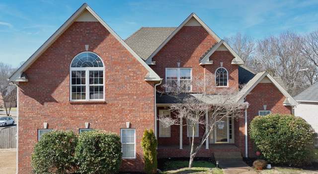 Photo of 127 Crooked Creek Ln, Hendersonville, TN 37075