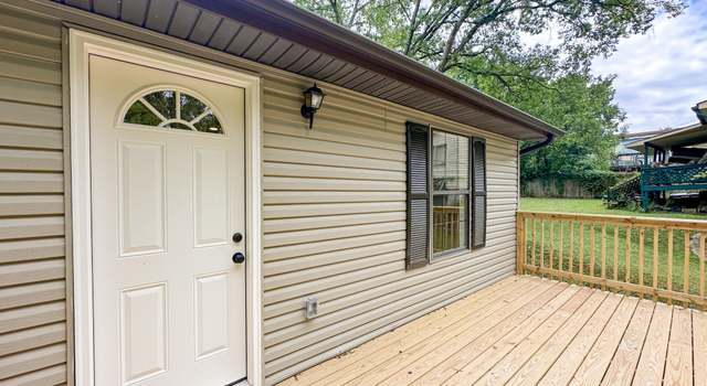 Photo of 1210 Chestnut St, Knoxville, TN 37920