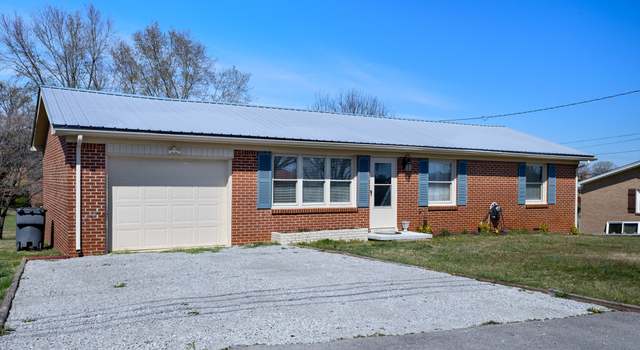 Photo of 218 Cherry Ln, Mcminnville, TN 37110