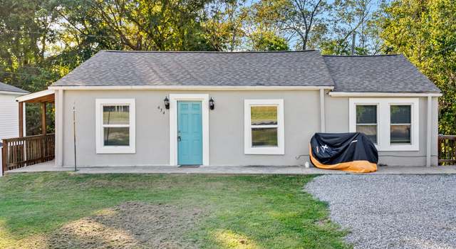 Photo of 434 Shelby St, Clarksville, TN 37042