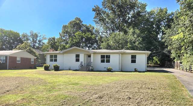 Photo of 1628 Edgewood Dr, Lebanon, TN 37087